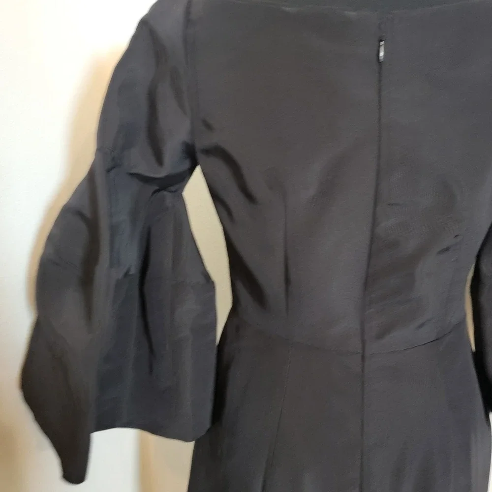 Carolina‎ Herrera Black Silk Lined Puff Balloon Bell Sleeve Knee Length USA Sz 8